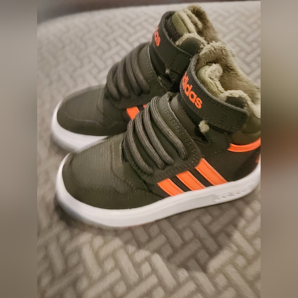 Adidas Hoops Mid 2.0 High Top Sneakers Shoes • Toddler Boy Size 7, NWOT